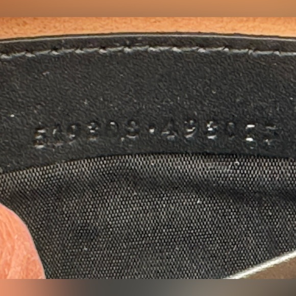 Gucci - Authentic - Red /Black BumBag / Sling / Belt bag - Like New - Picture 8 of 14